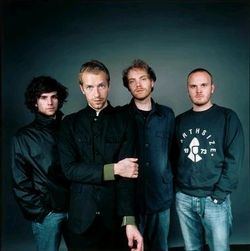 Coldplay, 2002 promotional photo